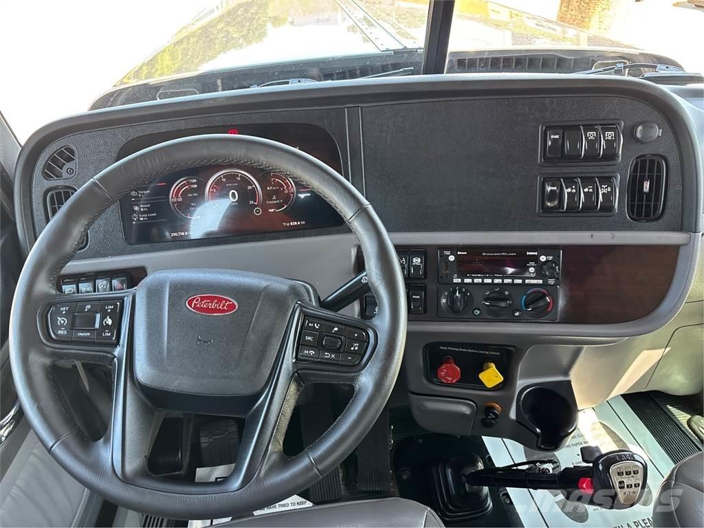 Peterbilt 389 Other trucks