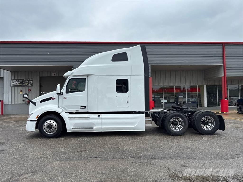 Peterbilt 579 Prime Movers