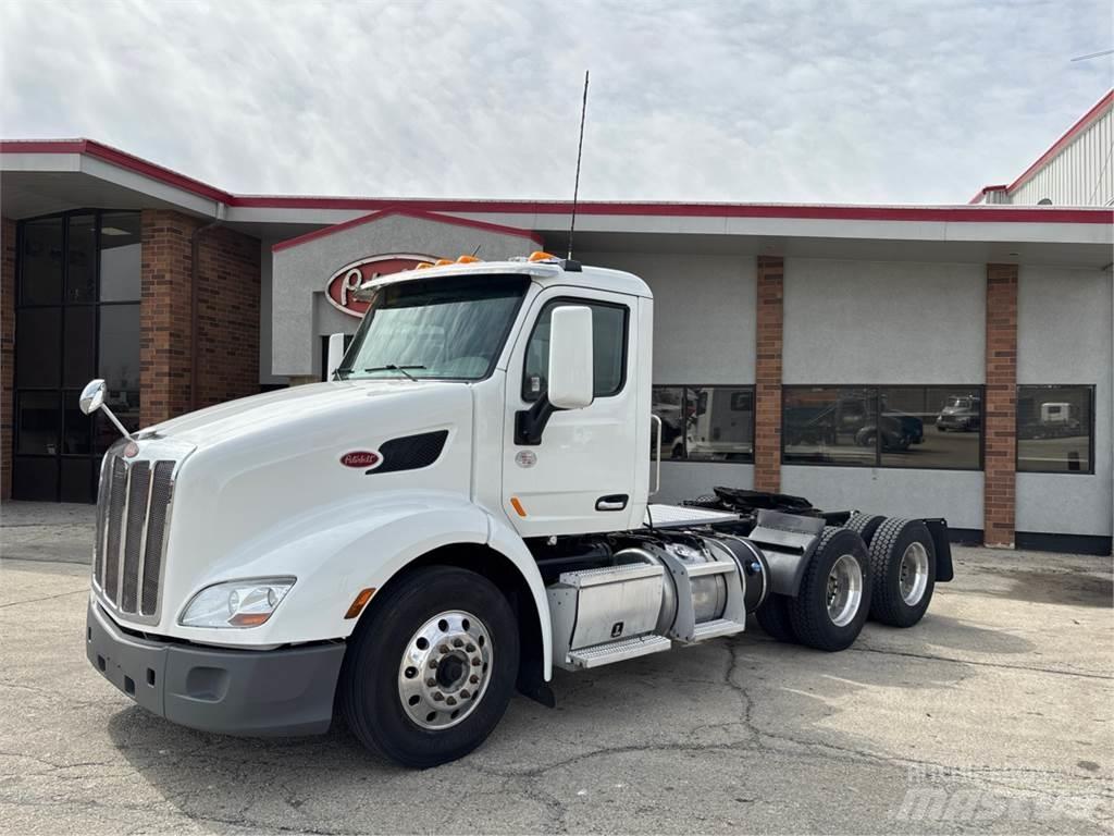 Peterbilt 579 Prime Movers