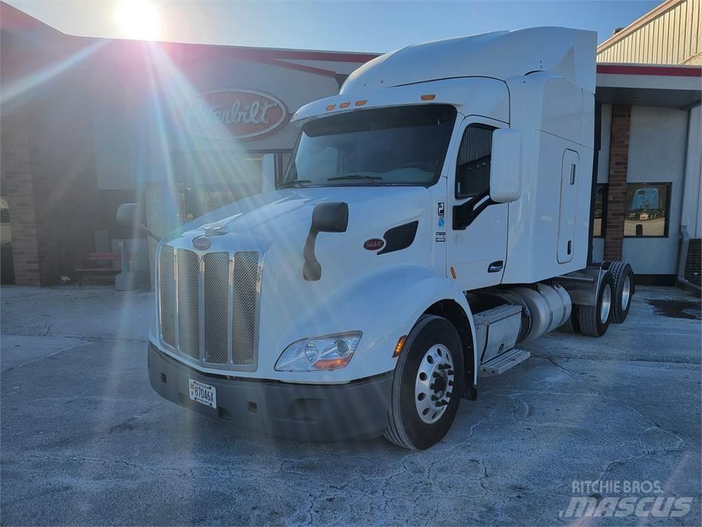 Peterbilt 579 Prime Movers