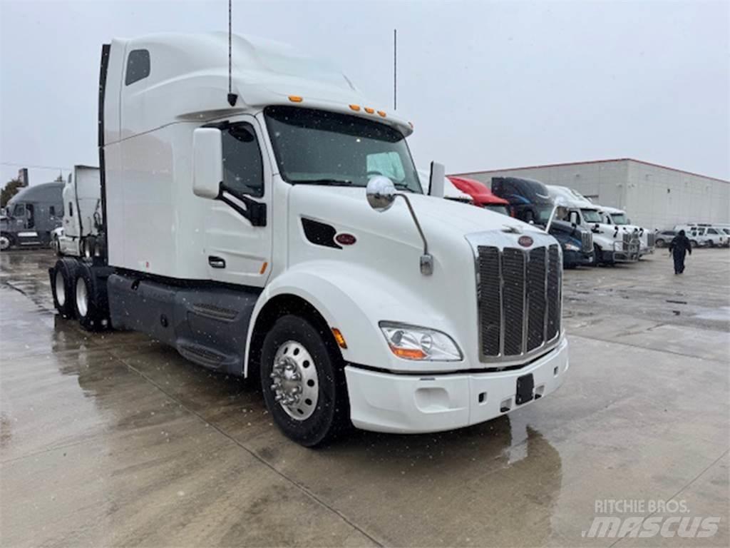 Peterbilt 579 Prime Movers