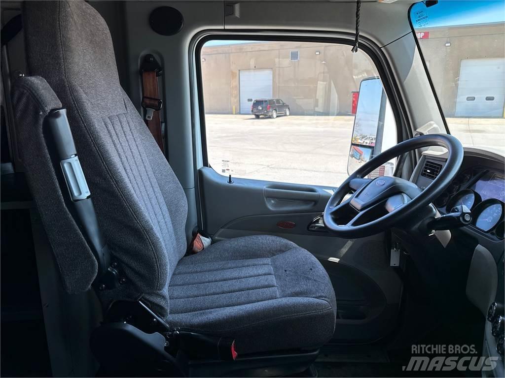 Peterbilt 579 Prime Movers
