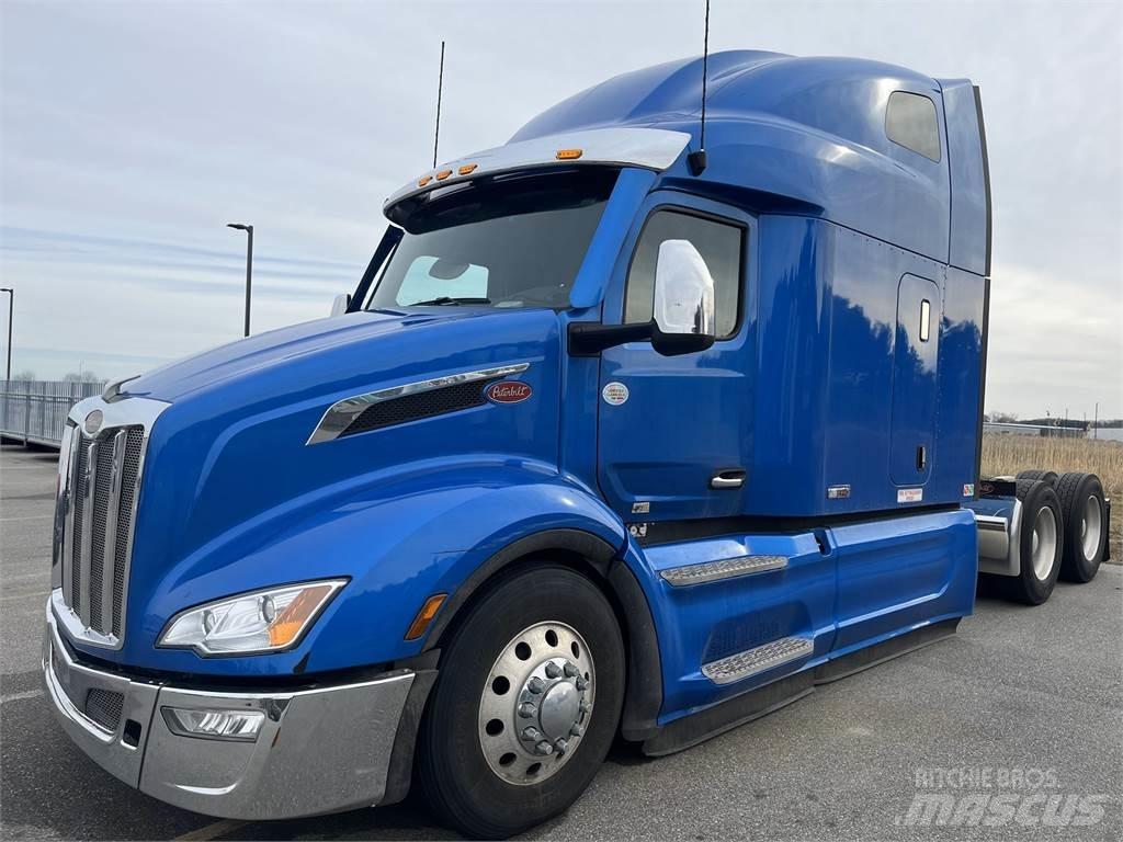 Peterbilt 579 Prime Movers
