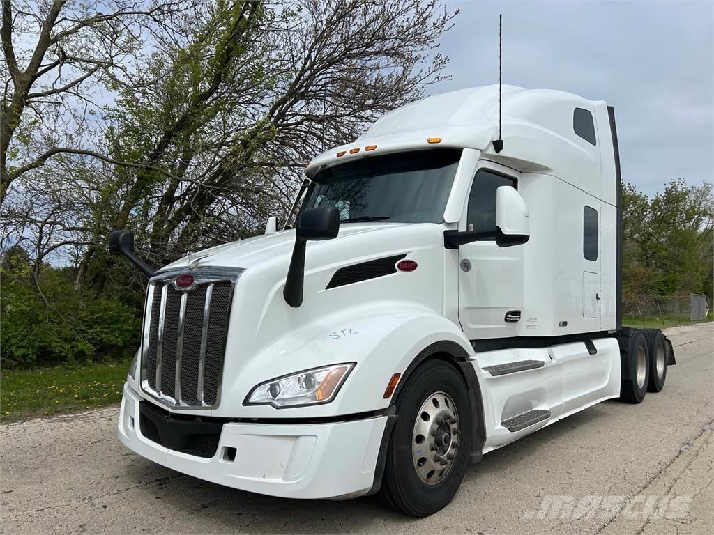 Peterbilt 579 Prime Movers