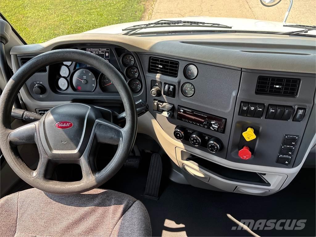 Peterbilt 579 Prime Movers