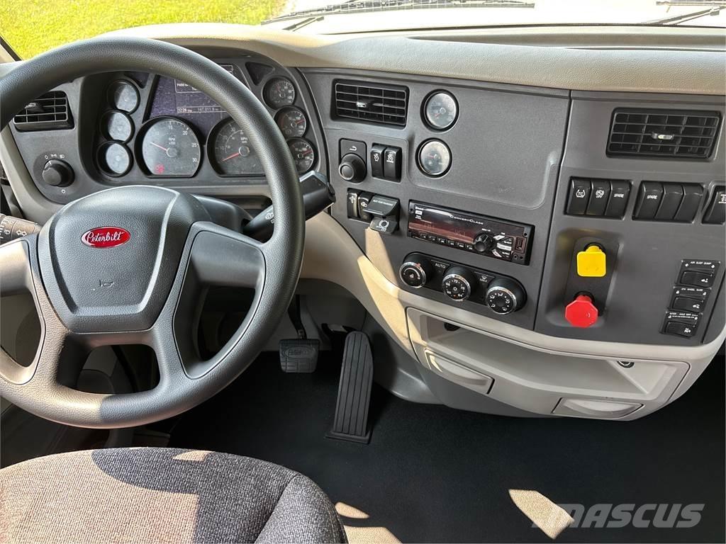 Peterbilt 579 Prime Movers