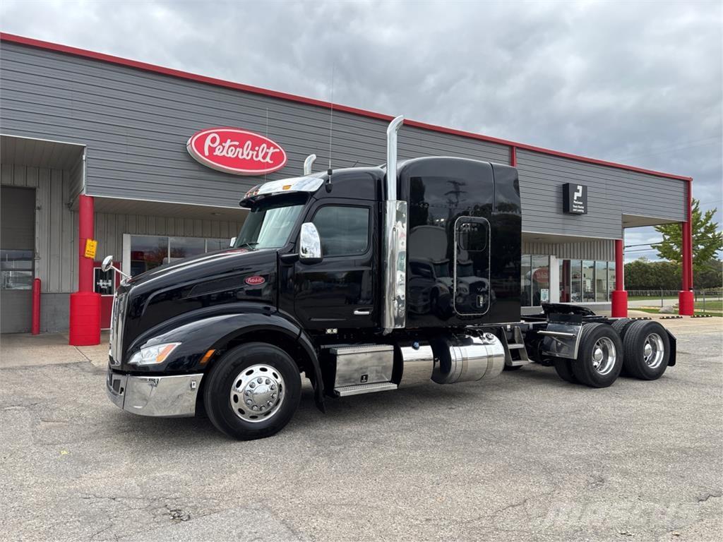Peterbilt 579 Other trucks