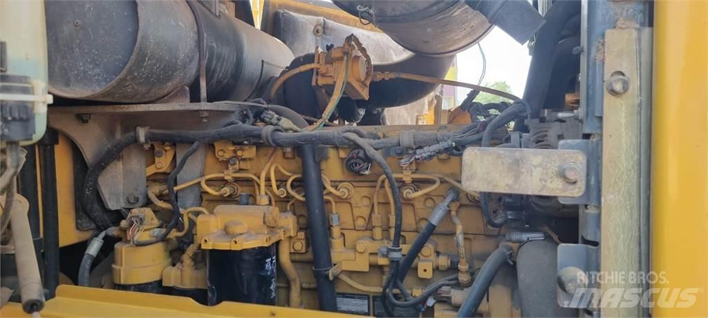 Bell L2106E Wheel loaders