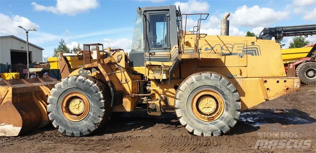 CASE 921 B Wheel loaders