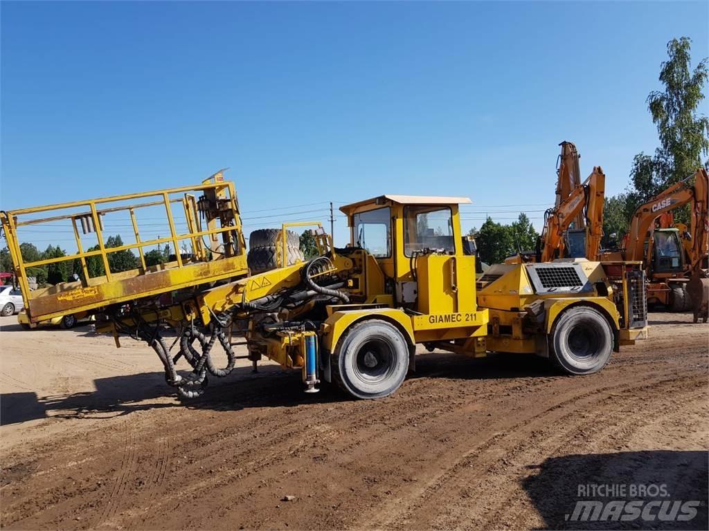 Kita UV211 SP25BG06 Wheel loaders