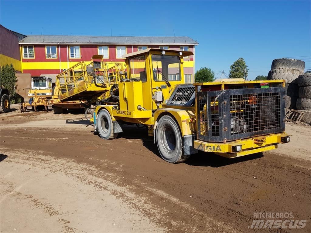 Kita UV211 SP25BG06 Wheel loaders