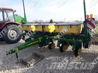 John Deere 1755 Combination drills