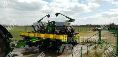 John Deere 1760 Combination drills