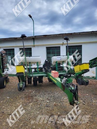 John Deere 1760NT Combination drills