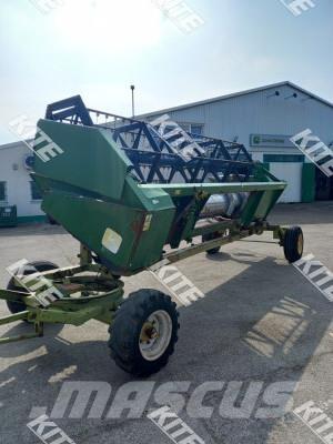 John Deere 2256 2WD Combine harvesters