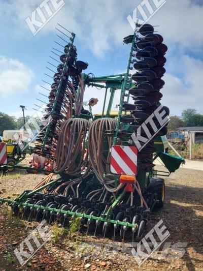 John Deere 740A 9M Drills