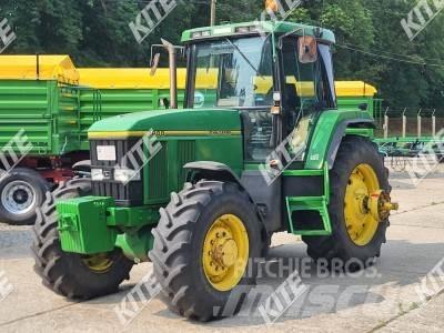 John Deere 7800 Tractors