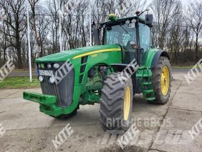 John Deere 8130 Tractors