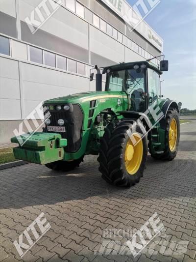 John Deere 8230 Tractors