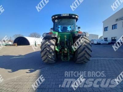 John Deere 8335R Tractors
