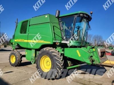 John Deere 9560 WTS 2WD Combine harvesters