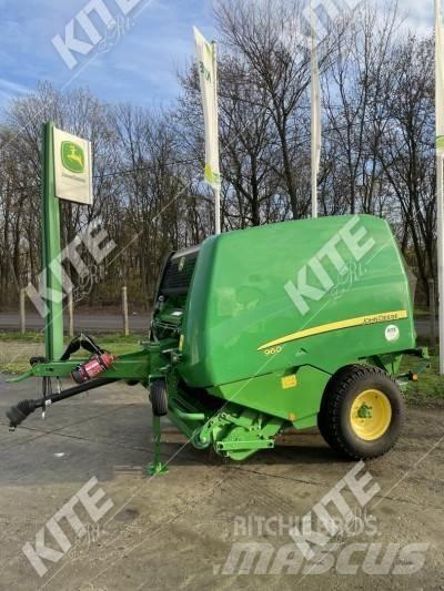 John Deere 960 Round balers