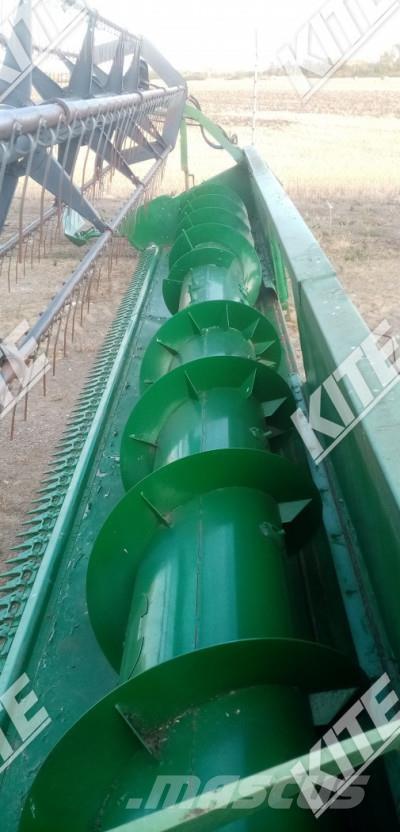 John Deere 9680 WTS Combine harvesters