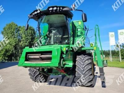 John Deere W540 2WD Combine harvesters