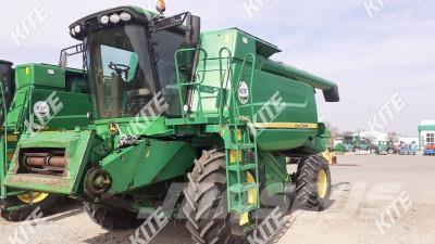 John Deere W540 2WD Combine harvesters