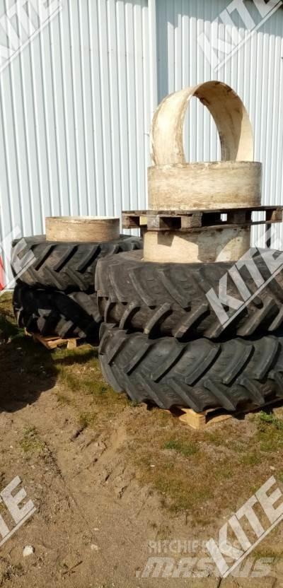 New Holland 9282 Tractors