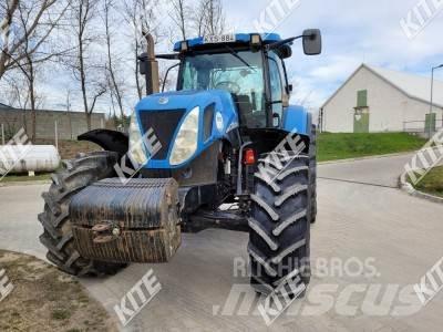 New Holland T7040 Tractors
