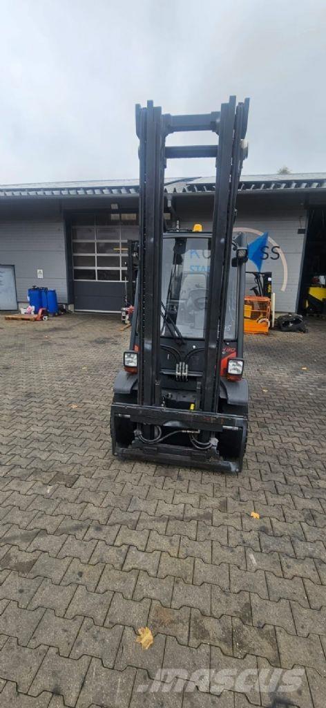 Linde H 30 D-02 Diesel trucks