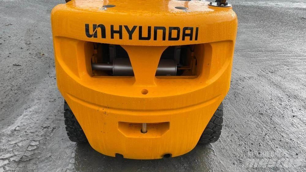 Hyundai N25 Other