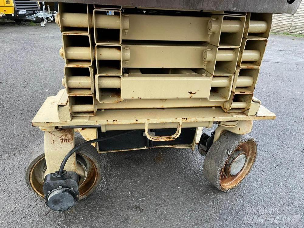 JLG 3246ES Scissor lifts