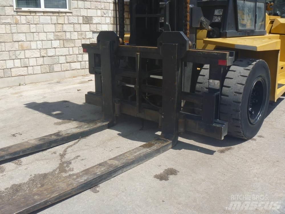 CAT DP150 Diesel trucks