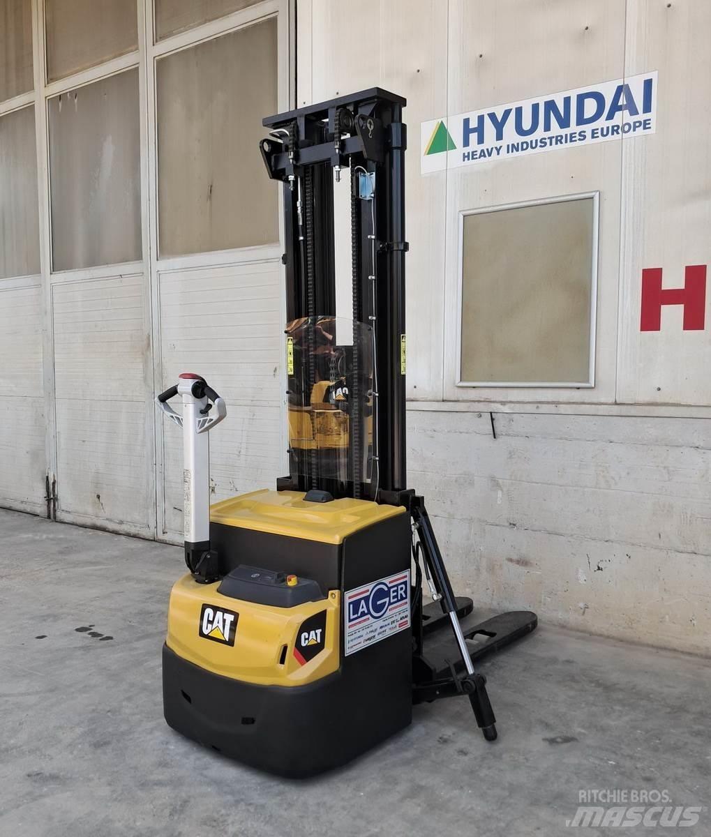CAT NSP16N2 Low lifter