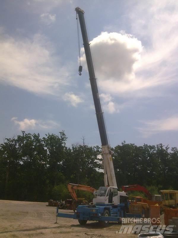 Compact Truck CT2-1 Rough terrain cranes