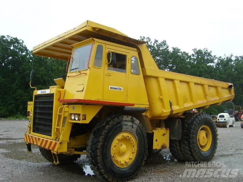 Komatsu HD325-5 Site dumpers