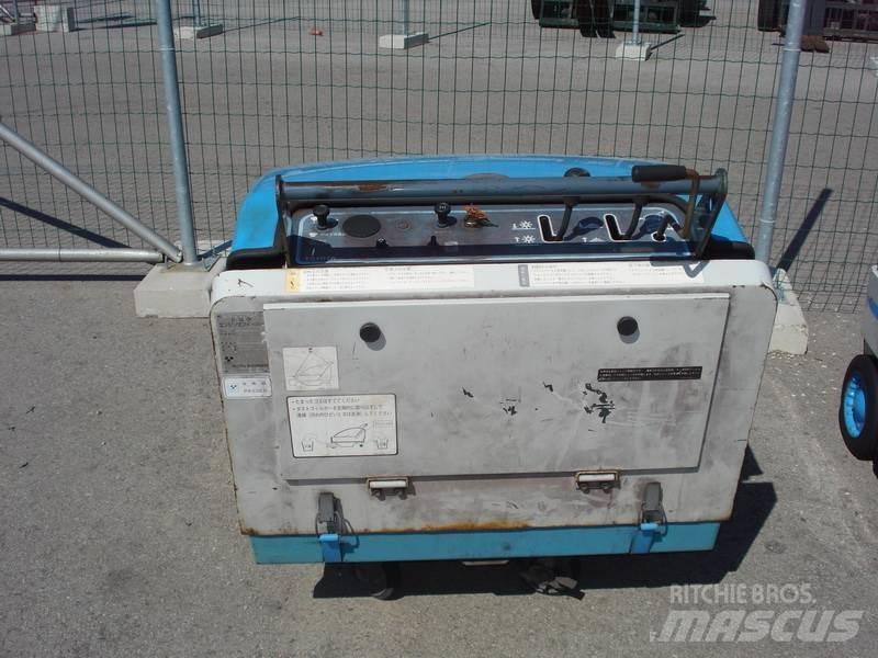 Toyota 4QBW9 Sweeper trucks