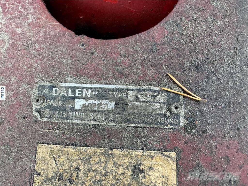 Dalen 1278 Snow blades and plows