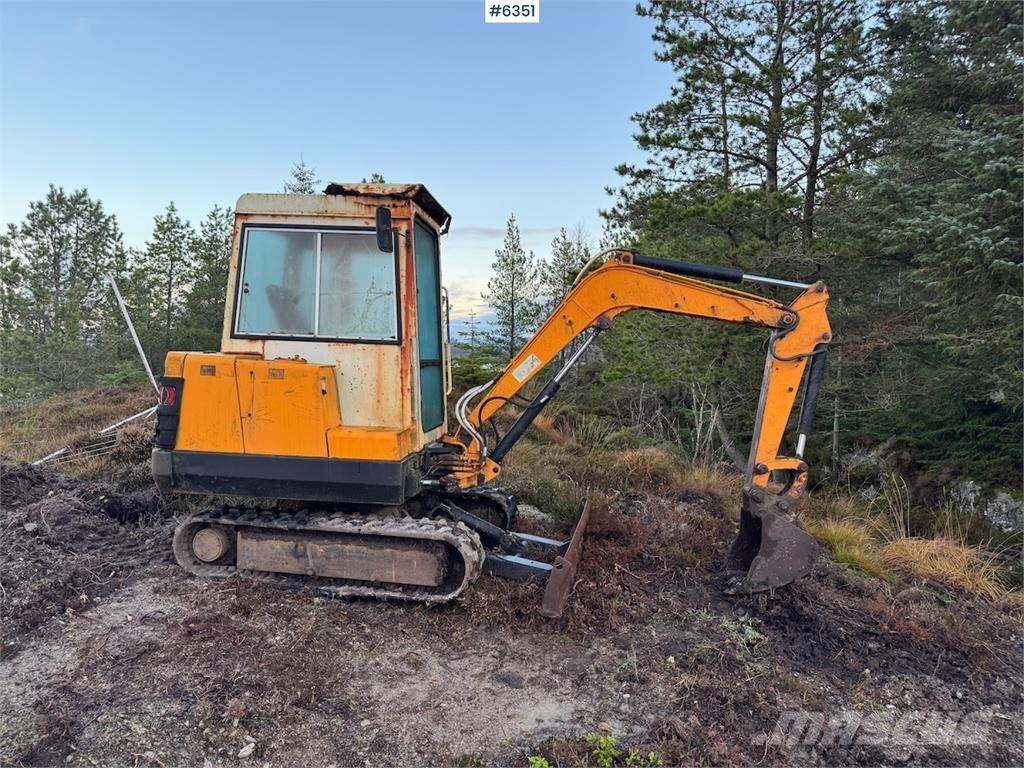 Hanix N 260-2 Crawler excavators