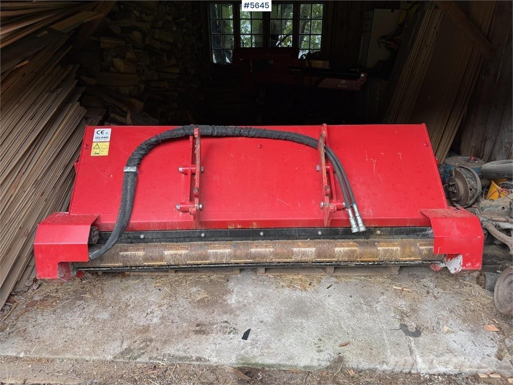 Igland DS 800 Snow blades and plows