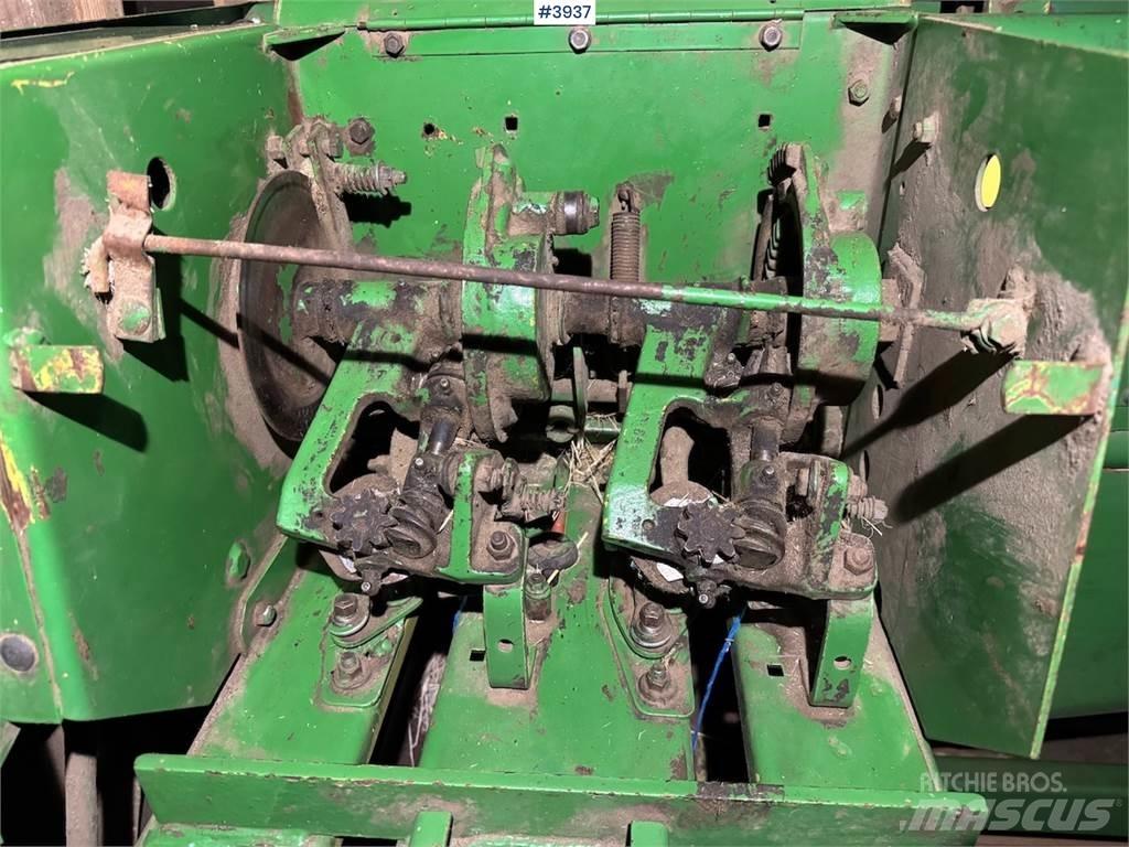 John Deere 332 A Other vegetable equipment