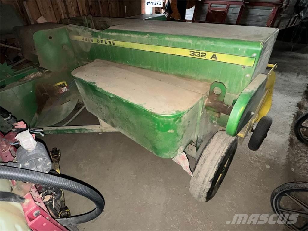 John Deere 332 A Other vegetable equipment