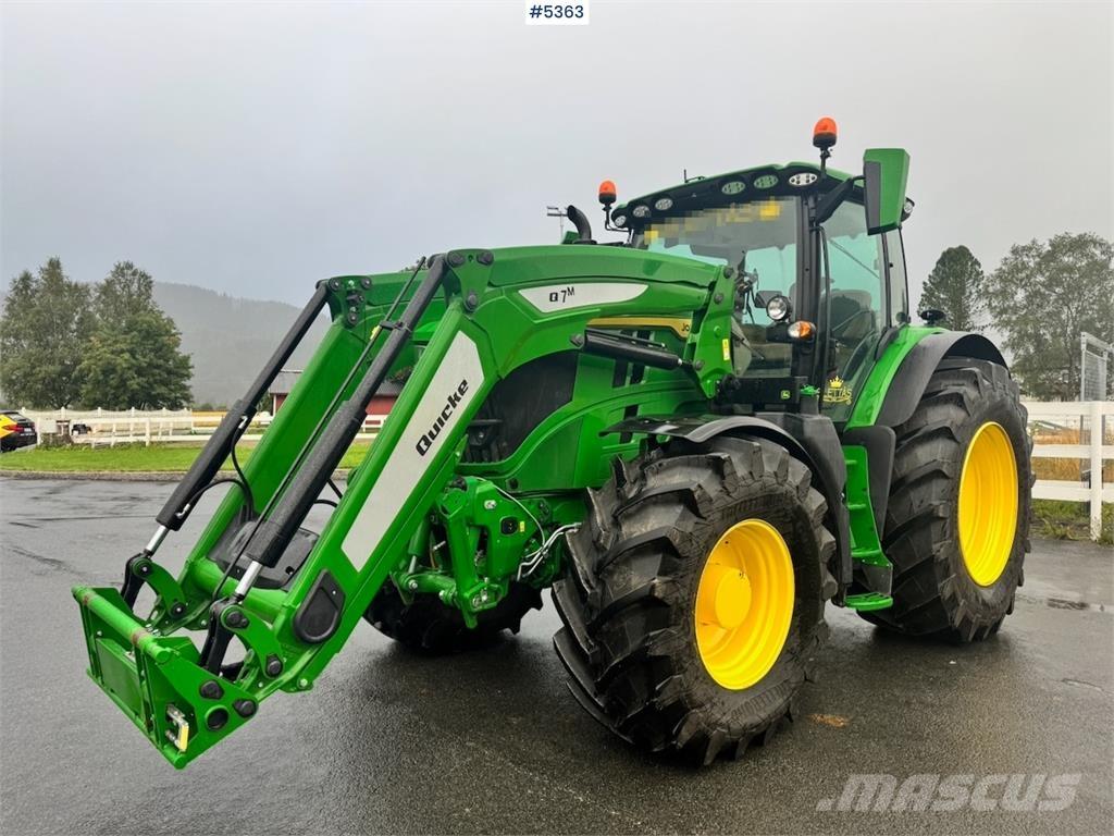 John Deere 6R 215 Tractors