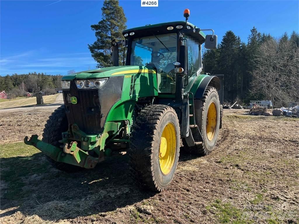 John Deere 7260R Tractors
