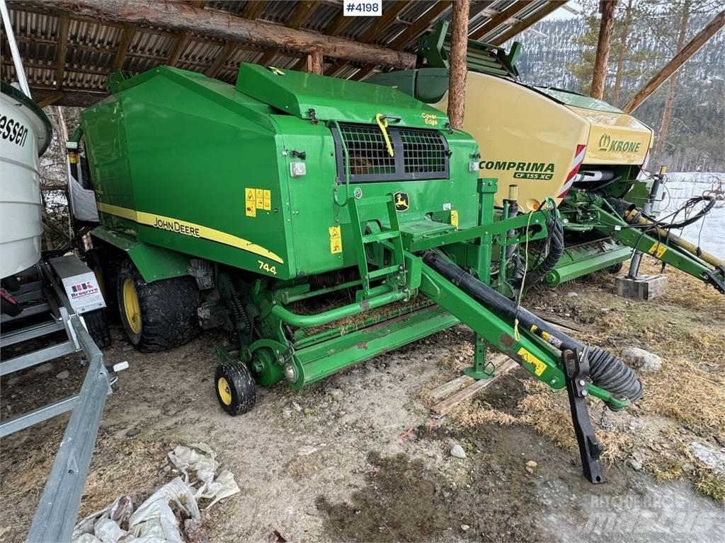 John Deere 744H Other vegetable equipment