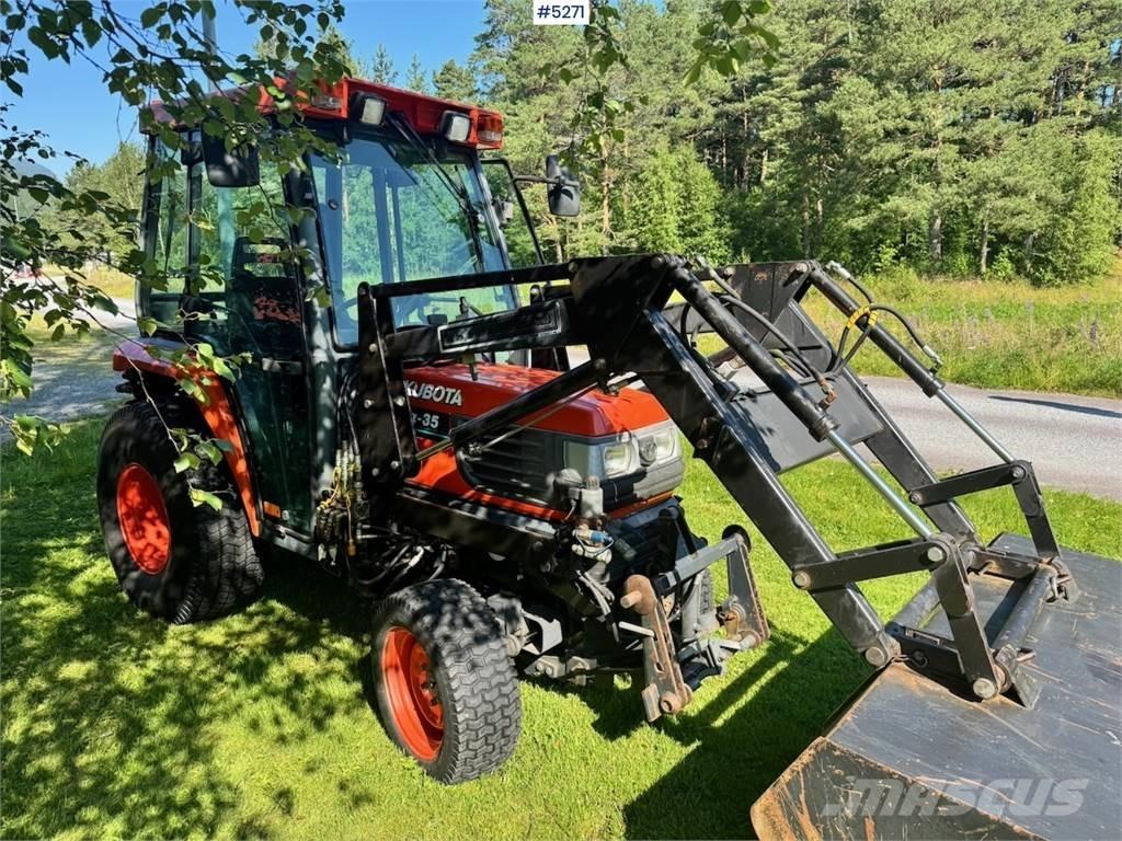 Kubota STA-35 Tractors