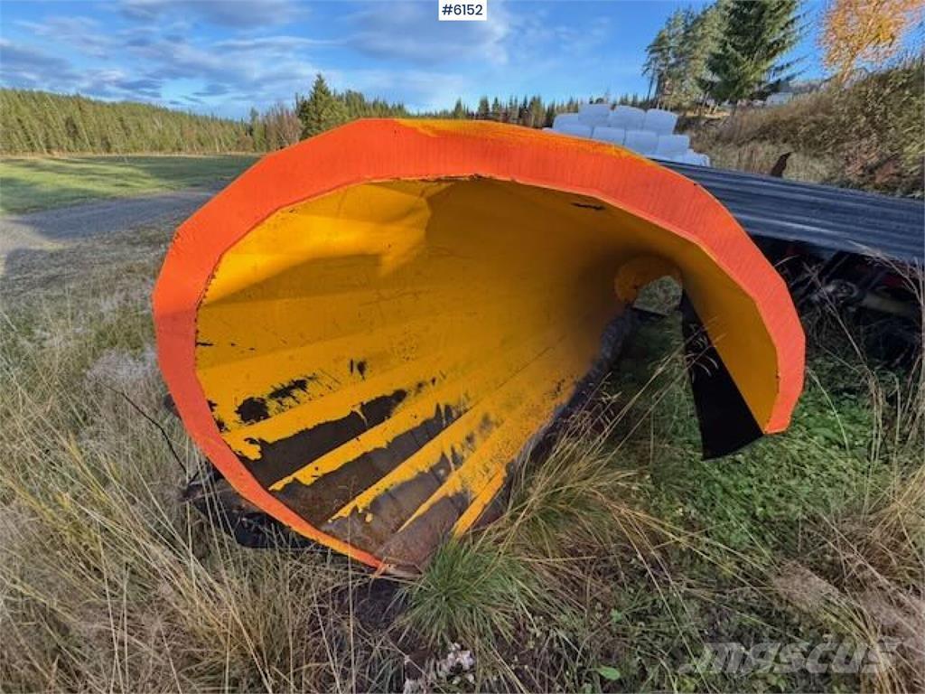  Øveraasen 2651 Snow blades and plows