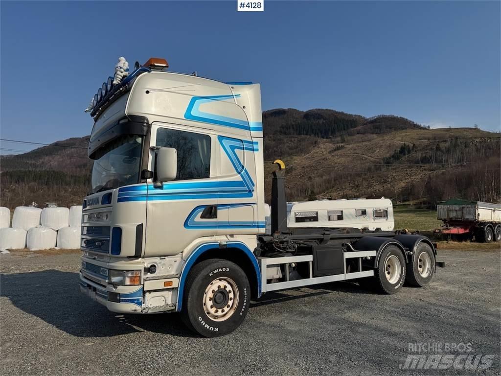 Scania 144G Box trucks